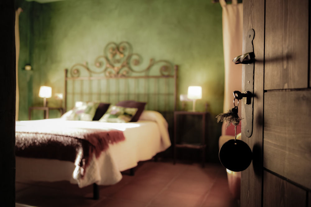 Monegal Hotel San Lorenzo de Morunys Ngoại thất bức ảnh