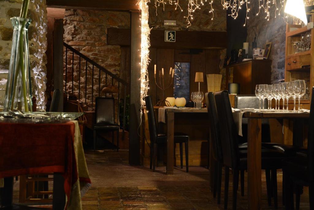 Monegal Hotel San Lorenzo de Morunys Ngoại thất bức ảnh
